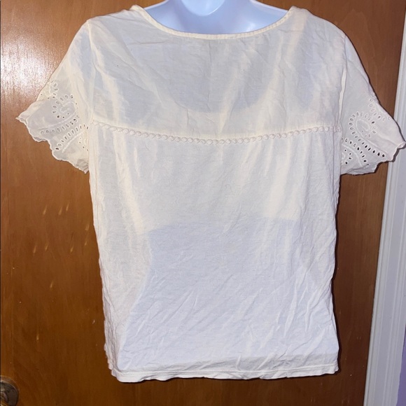 American Eagle Outfitters Lace Embroidered Top 🤍 - Picture 11 of 12